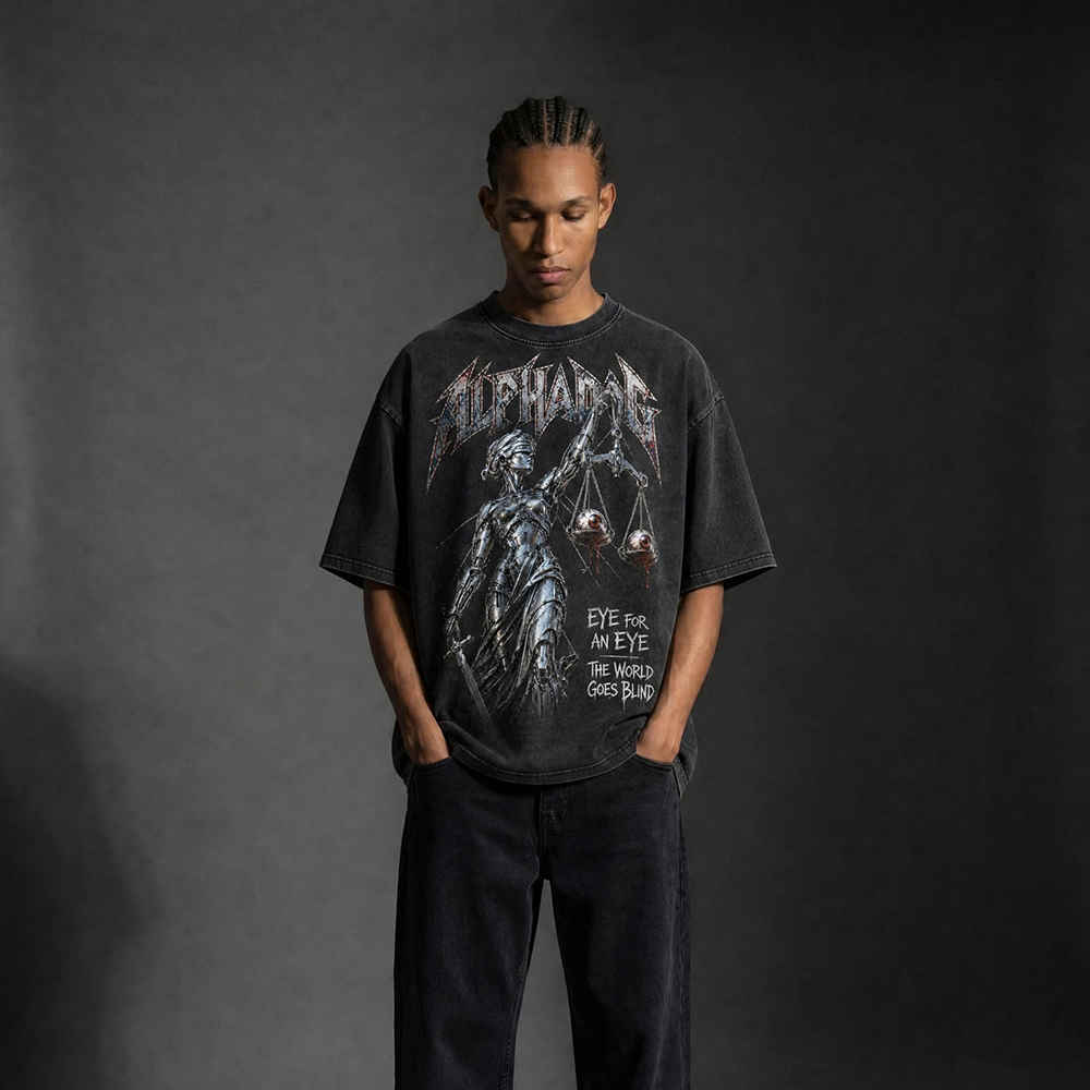 Snow-Washed Oversized "Eye4Eye" T-Shirt